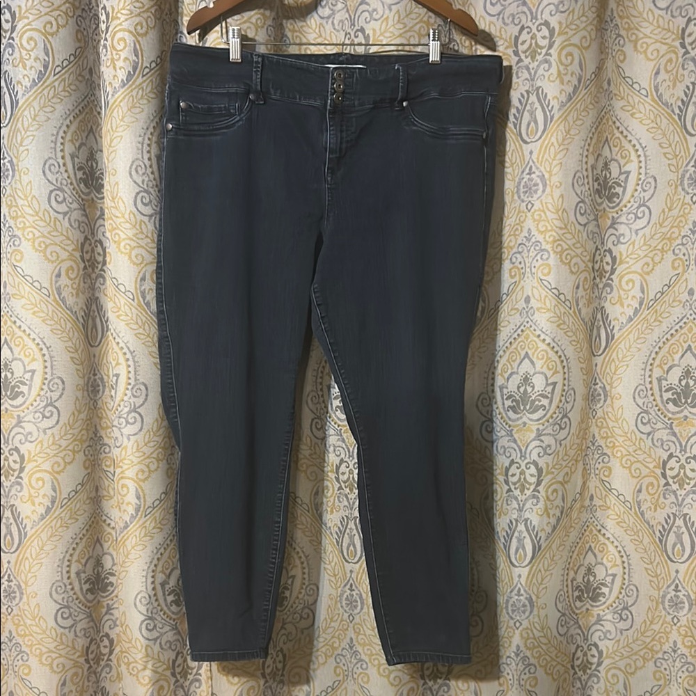 Torrid First at Fit Jegging